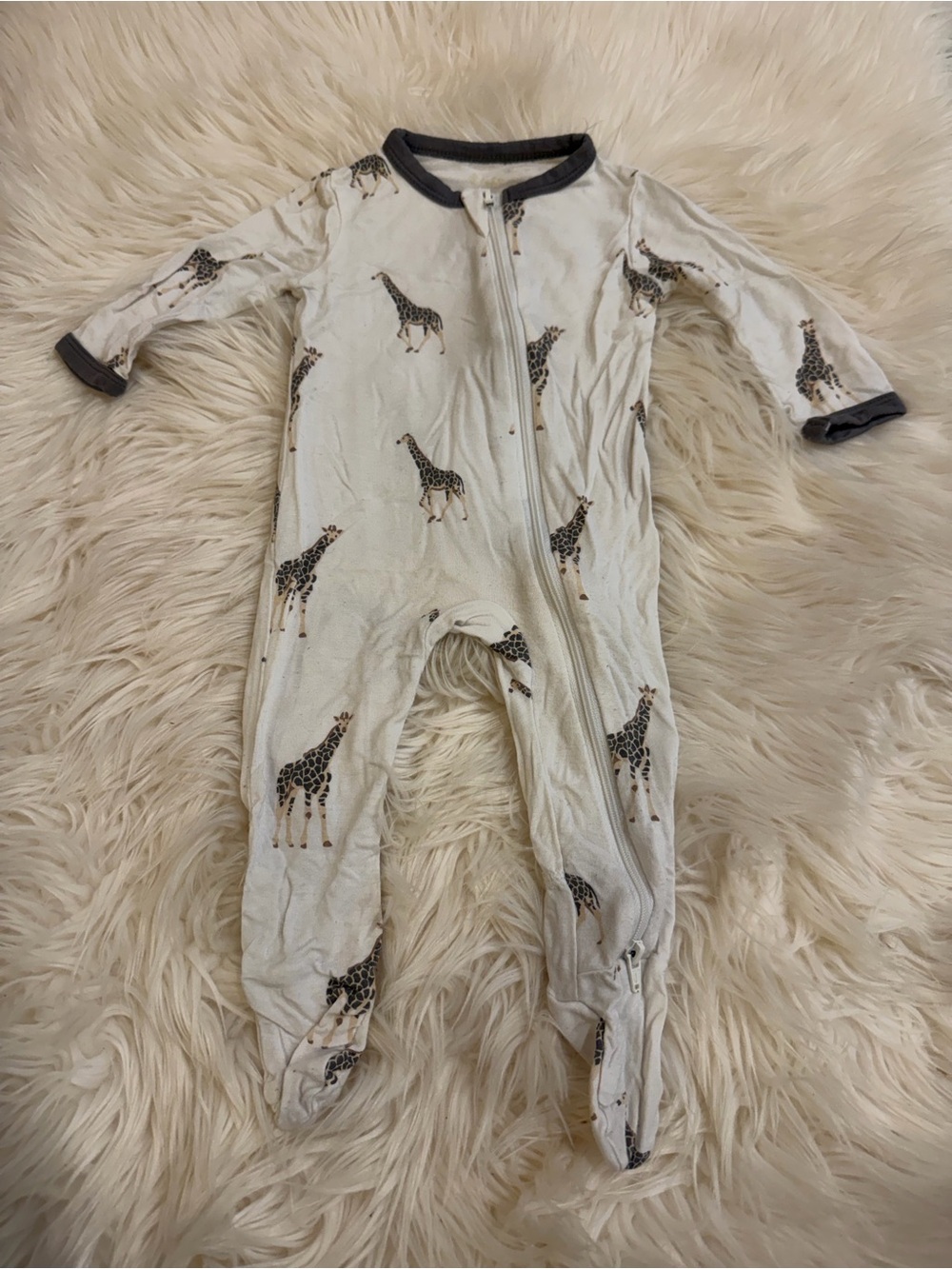 Kyte BABY Giraffe Zipper One-Piece Footie Pajamas